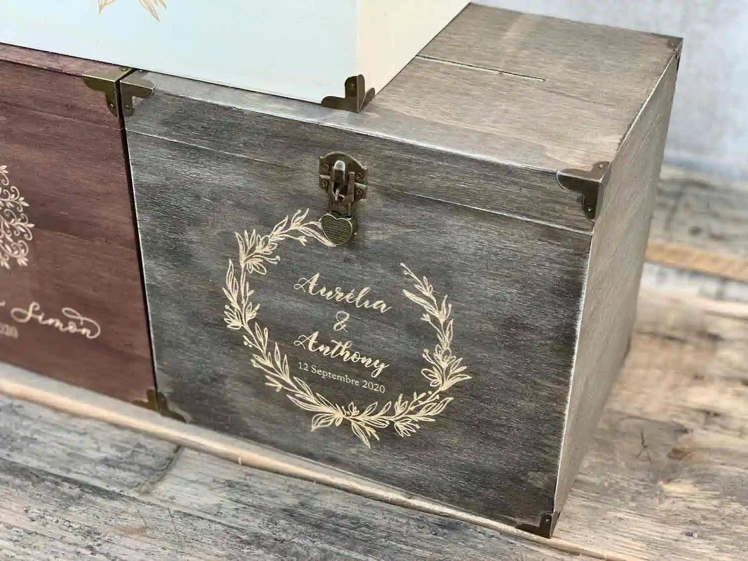 Urne mariage personnalisée, Peuplier, Couronne de laurier rose