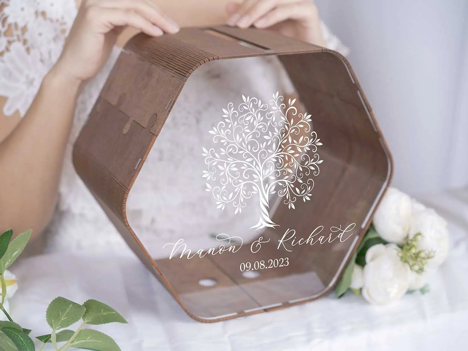 urne-mariage-arbre-du-cœur-dessus