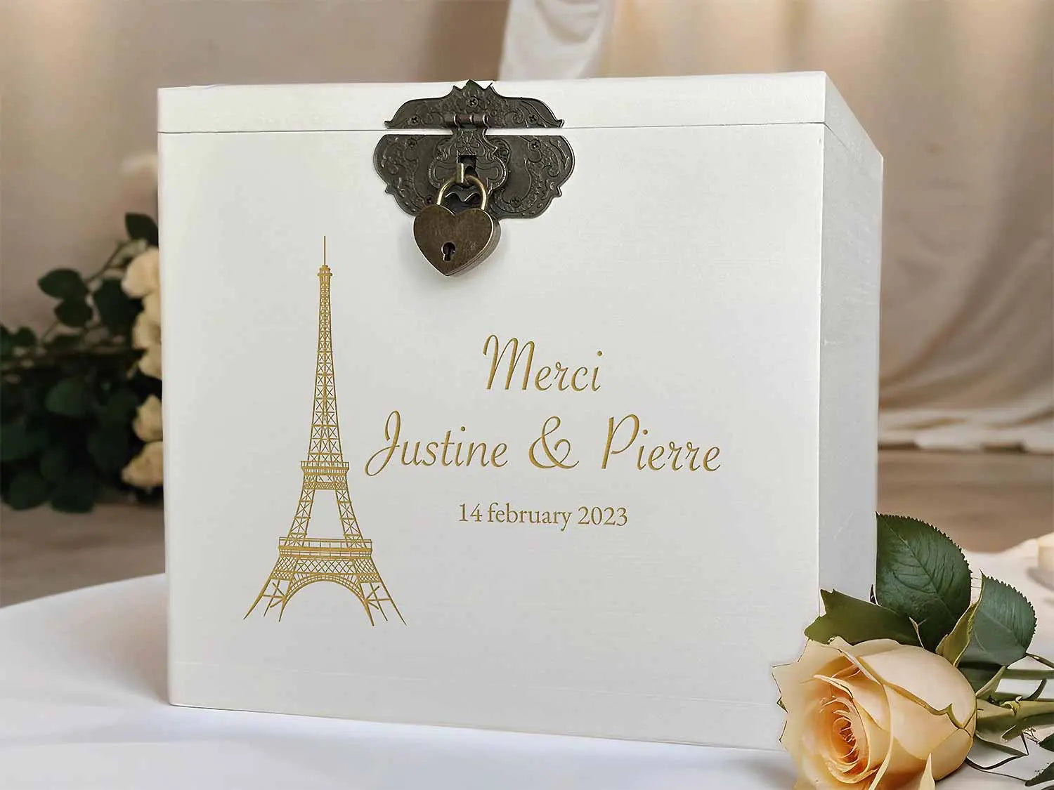 Urne mariage personnalisée blanc – Paris en amoureux