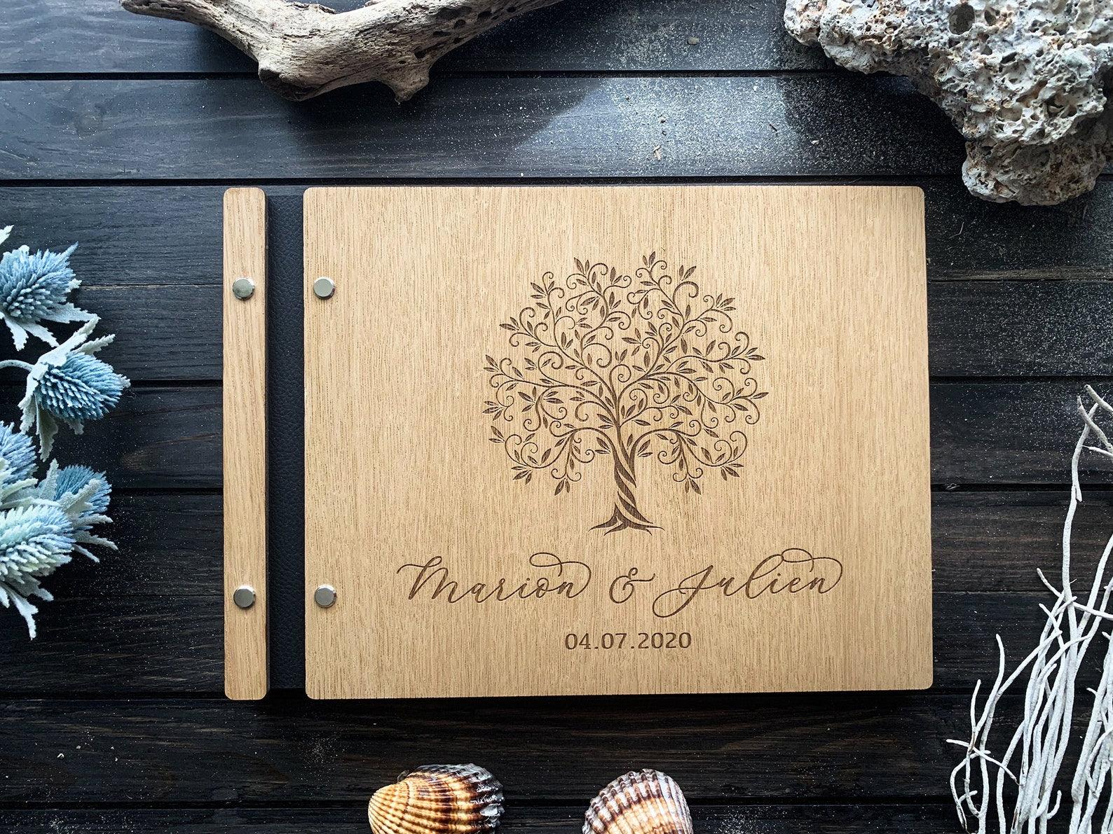 Livre d'or mariage en bois personnalisé - 02 - Monzaya