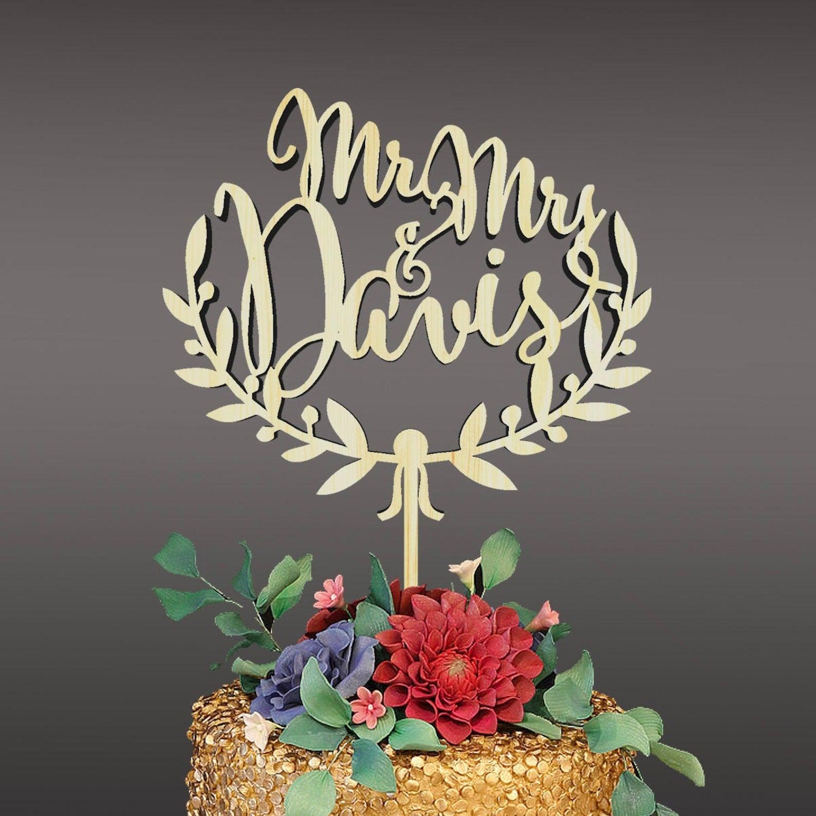Cake toper en bois personnalisé - 03 - Monzaya