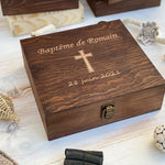 Boite de souvenir en bois rustique - style crucifix